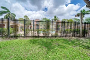 7085 Nova Dr APT 104, Davie, FL 33317, Sold 05/26/22