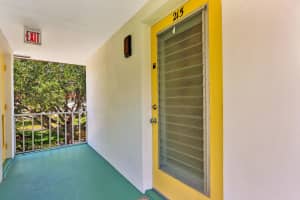 1225 NW 21st St Apt 215, Stuart, FL 34994, Sold 06/08/22