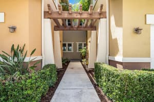 809 Marina Del Ray Ln UNIT 2, West Palm Beach, FL 33401, Sold 05/27/22