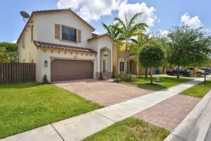 3836 Aspen Leaf Dr, Boynton Beach, FL 33436, Sold 06/01/22
