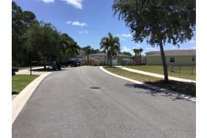 1092 NW Leonardo Cir, Port St. Lucie, FL 34986, Sold 01/06/23