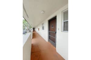 5535 N Lakewood Cir #323, Margate, FL 33063, Sold 06/21/22