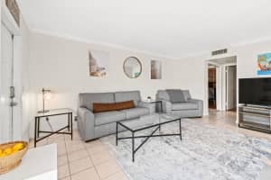 4201 S Ocean Blvd APT I7, South Palm Beach, FL 33480, Sold 07/01/22