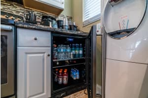 8419 Forest Hills Dr APT 106, Coral Springs, FL 33065, Sold 05/31/22