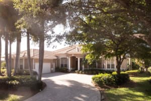 1682 SW Foxpoint Trail, Palm City, FL 34990, Sold 07/08/22