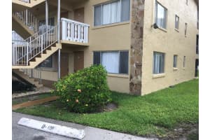 500 Village Green Cir W APT D119, Palm Springs, FL 33461, Sold 05/27/22