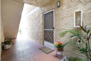 1540 SE Royal Green Cir #102, Port St. Lucie, FL 34952, Sold 05/27/22