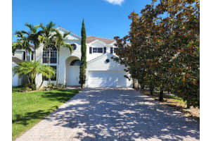 104  Churchill Circle, West Palm Beach, FL 33414 Sold 08/05/22