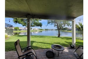 104  Churchill Circle, West Palm Beach, FL 33414 Sold 08/05/22