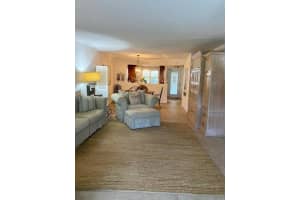 920 Dogwood Dr APT 163, Delray Beach, FL 33483, Sold 07/07/22