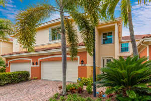 2390 SW Island Creek Trail, Palm City, FL 34990, Sold 06/15/22