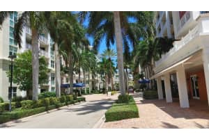 806 E Windward Way APT 404, Lantana, FL 33462, Sold 05/18/22