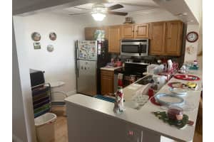 8150 W McNab Rd APT 323, Tamarac, FL 33321, Sold 06/13/22