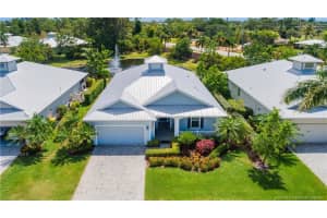 2431 NW Hummingbird Cir, Stuart, FL 34994, Sold 06/24/22