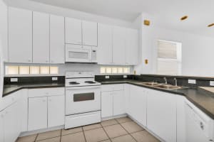 15576 Canabria Ln, Delray Beach, FL 33446, Sold 11/08/22