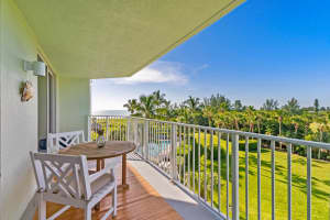 2700 N Hwy A1A Apt 407, Fort Pierce, FL 34949, Sold 05/31/22