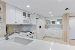 2700 N Hwy A1A Apt 407, Fort Pierce, FL 34949, Sold 05/31/22