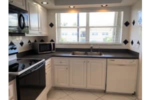 2018 S Federal Hwy APT 402, Boynton Beach, FL 33435, Sold 06/17/22