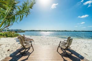 725 Via Villagio, Hypoluxo, FL 33462, Sold 07/11/22