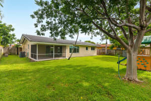 928 SW 5th St, Boca Raton, FL 33486, Sold 06/10/22