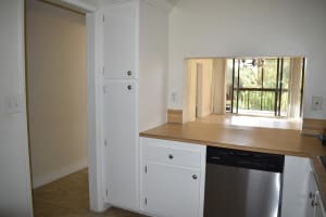 8415 Forest Hills Dr APT 305, Coral Springs, FL 33065, Sold 05/27/22