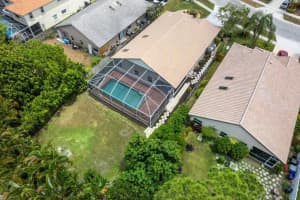 8605 Windy Cir, Boynton Beach, FL 33472, Sold 06/10/22