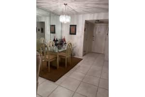 600 Parkview Dr APT 622, Hallandale Beach, FL 33009, Sold 07/15/22
