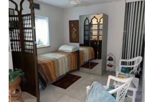 600 Parkview Dr APT 622, Hallandale Beach, FL 33009, Sold 07/15/22