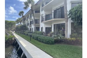 800 Andrews Ave, Delray Beach, FL 33483, Sold 04/10/23