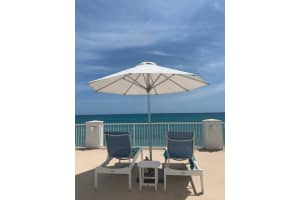 3546 S Ocean Blvd APT 427, South Palm Beach, FL 33480, Sold 05/27/22