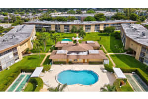 700 Village Green Ct h 208, Palm Springs, FL 33461, Sold 06/03/22
