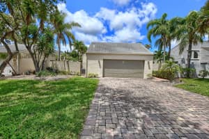 910 NW 22nd Ave, Delray Beach, FL 33445, Sold 06/03/22