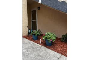 1672 SE Green Acres Cir b 104, Port St. Lucie, FL 34952, Sold 06/14/22