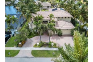 820 NE Bay Isle Dr, Boca Raton, FL 33487, Sold 08/08/22