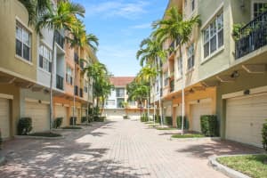2723 Ravella Way, West Palm Beach, FL 33410, Sold 06/06/22