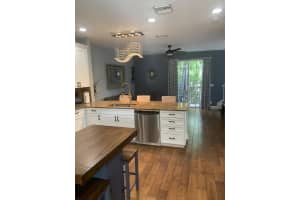 124 E Indian Crossing Circle, Jupiter, FL 33458 Sold 07/01/22