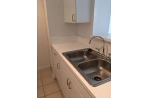 630 S Sapodilla Ave APT 404, West Palm Beach, FL 33401, Sold 05/20/22