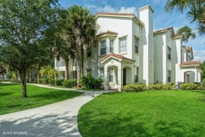 533 SE Kitching Cir, Stuart, FL 34994, Sold 05/24/22