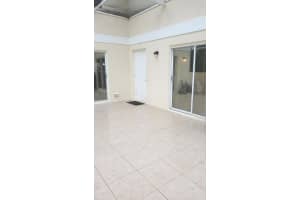 1506 N Lawnwood Cir, Fort Pierce, FL 34950, Sold 06/02/22