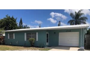 1026 NW 16th St, Stuart, FL 34994, Sold 07/29/22