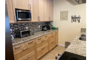 5278 NE 6th Ave K19, Oakland Park, FL 33334, Sold 08/19/22