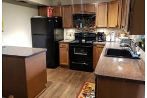 5954 Longbow Ln APT 1, West Palm Beach, FL 33415, Sold 05/27/22