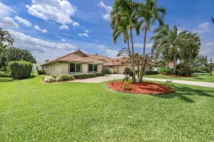 8921 SE Marina Bay Dr, Hobe Sound, FL 33455, Sold 06/10/22