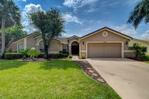 8676 Vista Greens Ct, Lake Worth, FL 33467, Sold 06/15/22