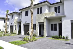 1520 Pioneer Way, Royal Palm Beach, FL 33411, Sold 09/09/22