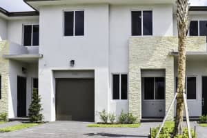 1520 Pioneer Way, Royal Palm Beach, FL 33411, Sold 09/09/22