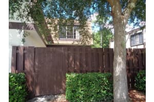 142 Weybridge Cir a, Royal Palm Beach, FL 33411, Sold 06/13/22