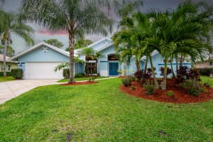 794 SW Lighthouse Dr, Palm City, FL 34990, Sold 07/15/22