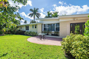 216 32nd St, West Palm Beach, FL 33407, Sold 07/15/22