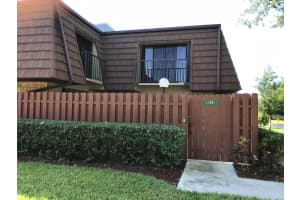 1440 N Lawnwood Cir 18 c, Fort Pierce, FL 34950, Sold 06/21/22
